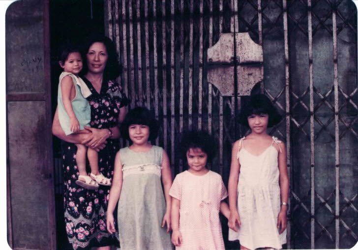 Mama & Kids @ Guanco